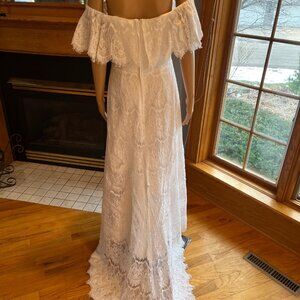 Galina Ivory Lace Off the Shoulder WG3892 Wedding Gown Bridal Dress Size 6